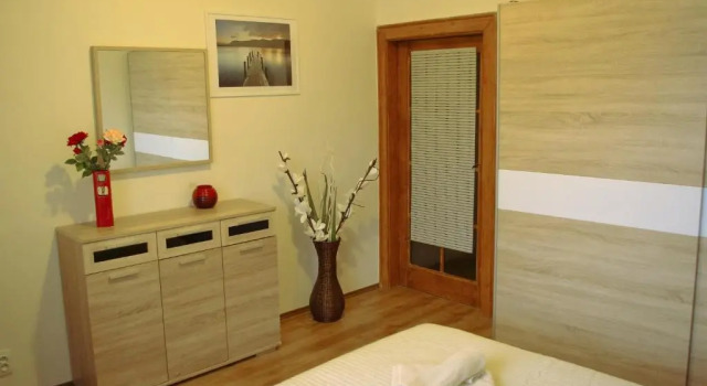 Spacious Prague View Apartment, Забронировать Апартаменты/квартира Апартаменты Праги, рядом с Ворота Леопольда, Апартаменты/квартира