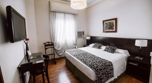 Номер Superior Hotel Carlos V