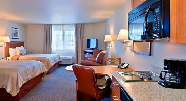 Люкс с 2 комнатами Candlewood Suites Lakewood