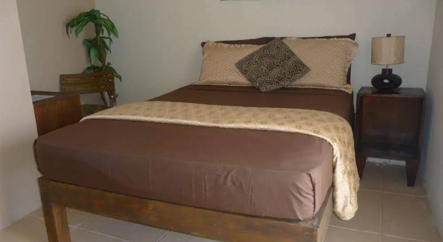 Moxons Beach Club, Rezervovat Hotel Hotely v Ocho Rios Coast s parkováním, Parkování
