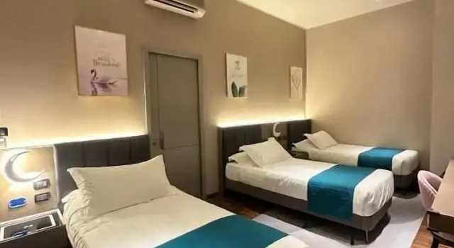 Трёхместный номер Standard Hotel Royal