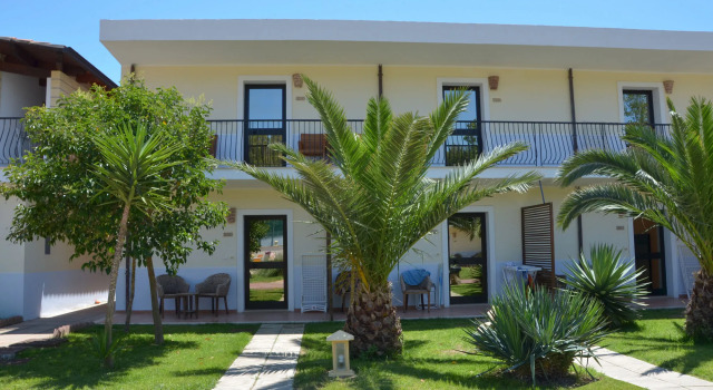 Cala Greca Beach Resort