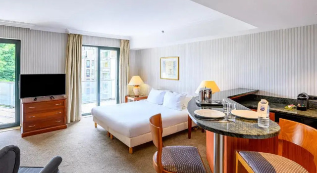 Студия B-aparthotel Ambiorix