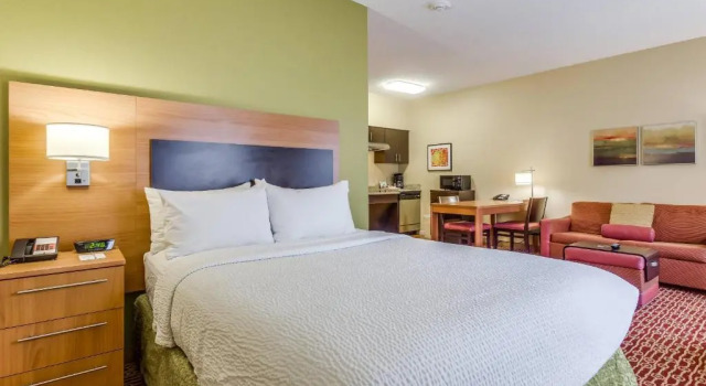 Двухместный номер Deluxe Candlewood Suites Bedford - Fort Worth by IHG