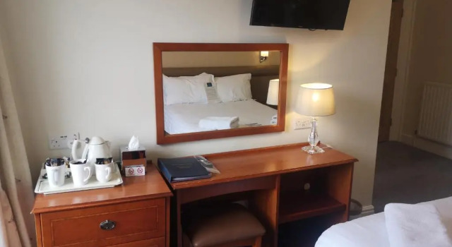 Трёхместный номер Standard Invicta Hotel Plymouth