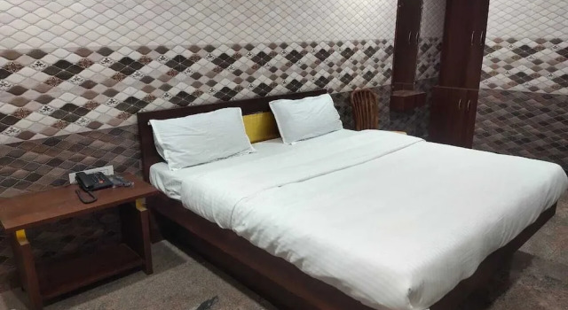Номер Deluxe Sri Mahalakshmi Deluxe Lodge