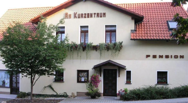 Hotel Pension Am Kurzentrum, Prenota Hotel Hotel a Garz con parcheggio, Parcheggio