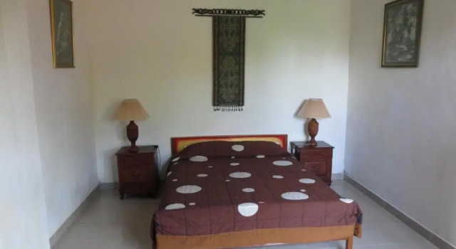 Nuriani Guest House, Rezervovat Penzión Hotely v Bali se snídaní, Snídaně