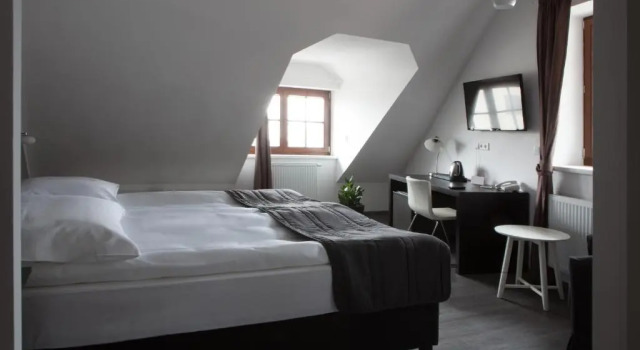 Апартаменты Hotel Koruna