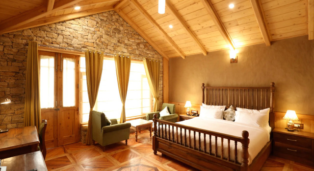 ShivAdya Boutique Stay Near Manali Quiet Naggar Side Retreat, Забронировать Бутик-отель Бутик-отели Хариспур, Бутик-отель
