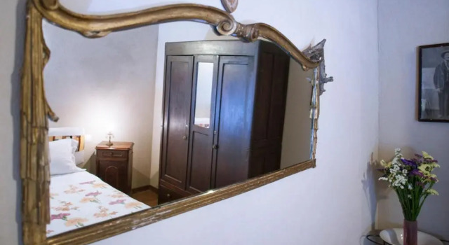 I Chimi Locanda di Frassino, Book Hotel Frassino Piedmont