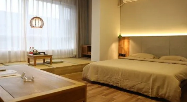 Люкс с 5 комнатами Zhengding Jiaolin Tea-themed Stay (Ancient City of Zhengding)