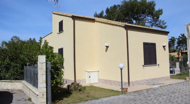 Casa Vacanze Roccella Beach, Prenota Hotel Hotel a Sicilia con parcheggio, Parcheggio