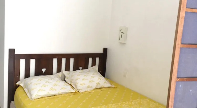 Studio In Sainte Anne With Shared Pool And Furnished Garden 500 M From The Beach, Book Apartment Apartments in Sainte-Anne, Apartment