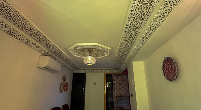 Konfor oda Riad Dar Elbellar
