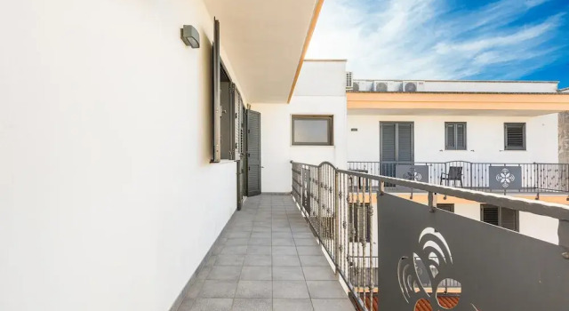 2889 B&B Terra dei Fiori - Camera Tripla con Balcone by Barbarhouse