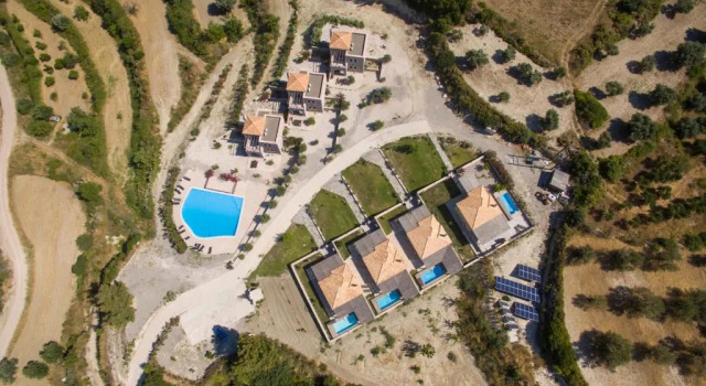 Вилла Salakos Villas
