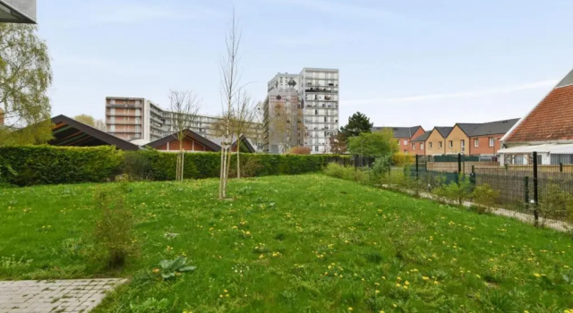 Spacious 3-rooms with garden close to Lille, Varaa Huoneisto Lille Picardy