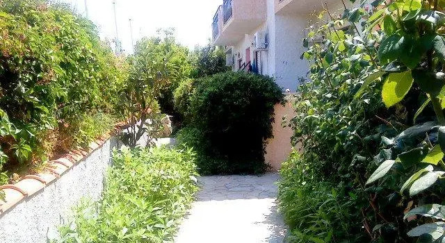 Nikos Studios, Rezervasyon Otel Anaxos Midilli