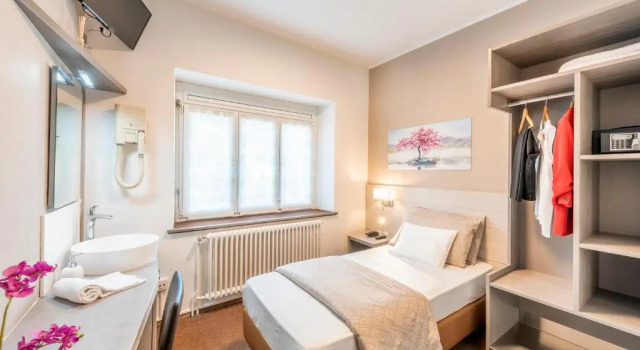 Номер Standard Albergo Ristorante Svizzero