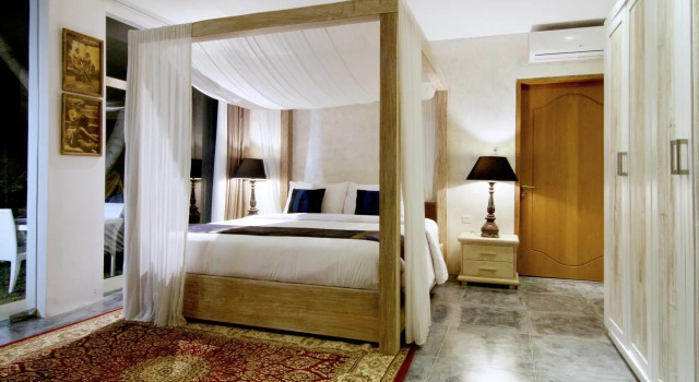 The Radian Villa, Rezervovat Vila Chaty v Bali, Chalupa