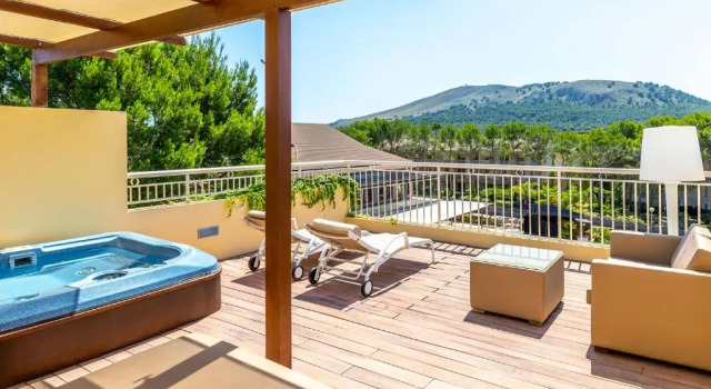 Royal Zimmer Viva Suites & Spa 16+
