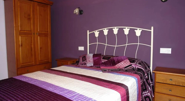 Apartamentos Rurales La Bellosina, Prenota Appartamento Hotel a Estremadura con parcheggio, Parcheggio