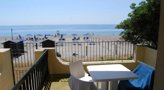 Студия с видом на море Villa Nettuno Residence