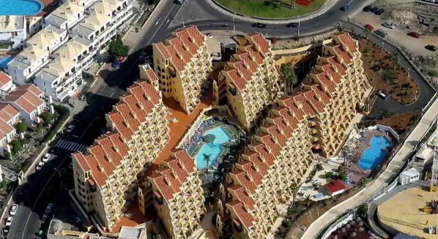 Playaolid Suites and Apartments, Book Apartment Hotels in Tenerife with Parking, Parking
