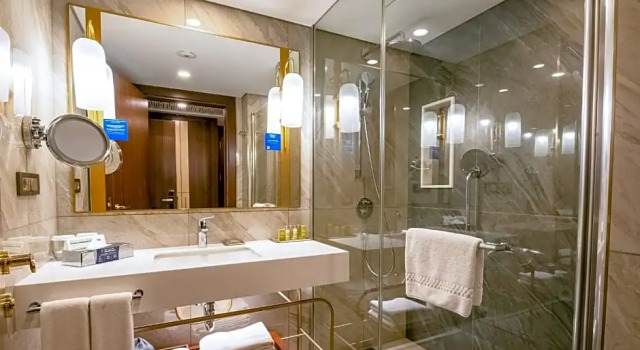 Двухместный номер Guest с видом на город Doubletree By Hilton Antalya City Centre