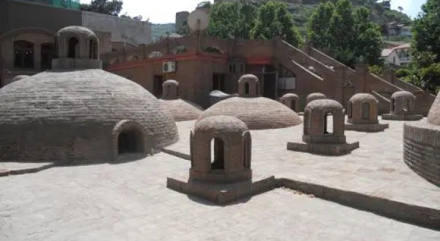 Hostel in Italian Yard, Забронировать Хостел Чугурети Тбилиси, рядом с Концертный зал Тбилиси