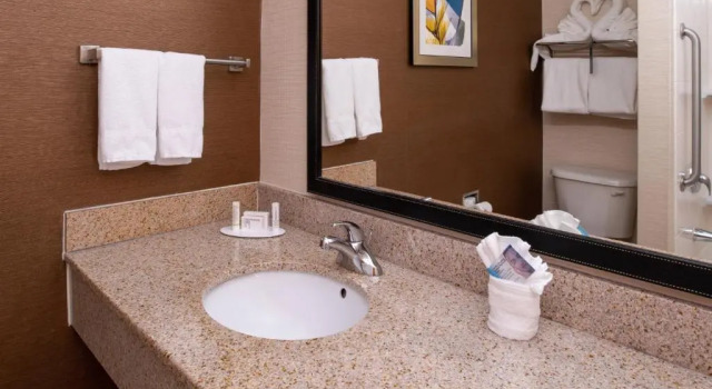Номер Standard Fairfield Inn & Suites Greensboro Wendover