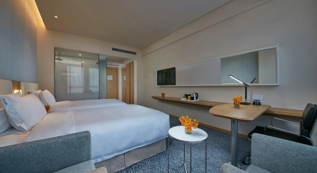 Двухместный номер Standard Holiday Inn Express Nantong Textile City by IHG
