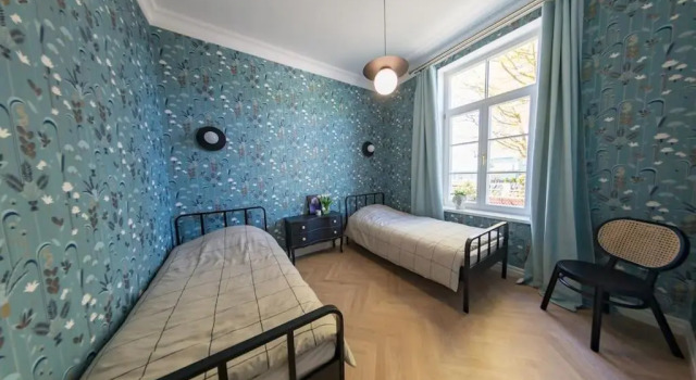 Апартаменты Lovely 2-bedroom apartment with free parking