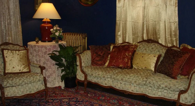 Montgomery Mansion Bed and Breakfast, Buchen Sie Hotel Claysville Pennsylvania