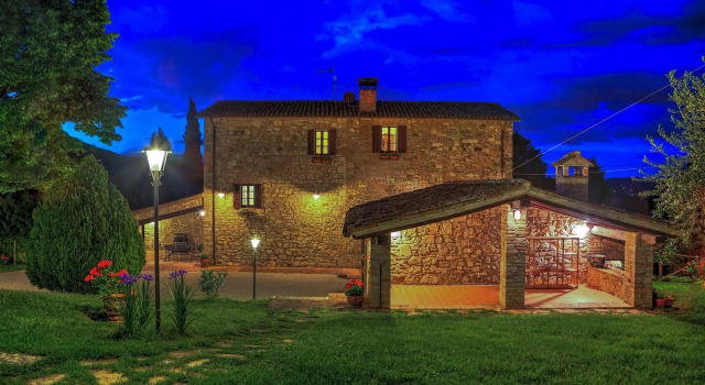 Casale Giovanna 6 1, Varaa Hotelli Todi Umbria