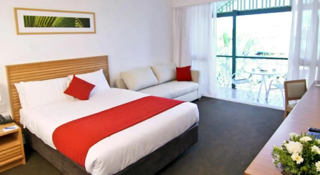Двухместный номер Standard с видом на сад Novotel Sunshine Coast Resort