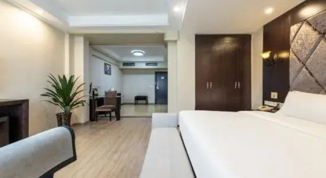 Номер Deluxe Xinhong Hotel