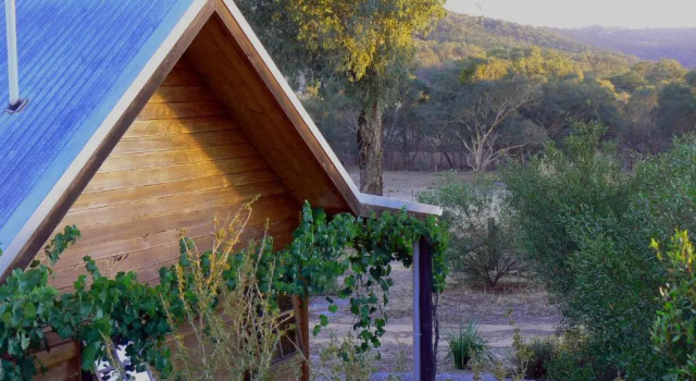Коттедж Candlebark Retreat