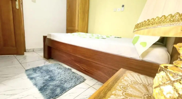 Studio A1,b-ssadi Santa Lucia,wifi, Canal, Gardien, Rezervovat Hotel Hotely v Douala s parkováním, Parkování