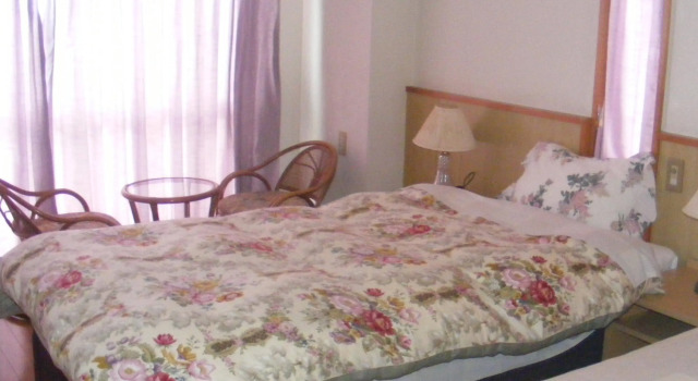Auberge Azama Moon Light Terrace, Rezervasyon Pansiyon / Hostel Azama Okinawa