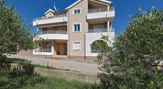 Stunning Home in Vodice With Wifi and 2 Bedrooms