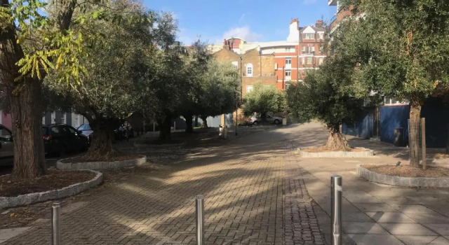 Апартаменты Chelsea off Kings Road One Bedroom Apartment with balcony