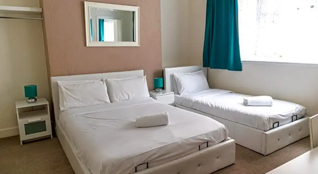 Четырёхместный номер Standard Addenro Serviced Rooms