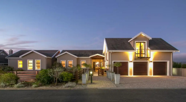 Pezula Lodge
