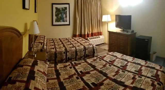 Четырёхместный номер Standard OYO Hotel East Macon I-75