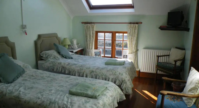 Трёхместный номер Standard Burton Farmhouse