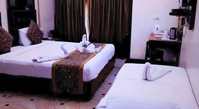 Трёхместный номер Deluxe Nahargarh Haveli-Near Train station Metro