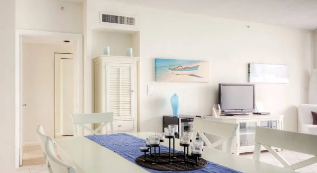 Le Golden Bay 501 by Go Florida Condo, Sunny Isles