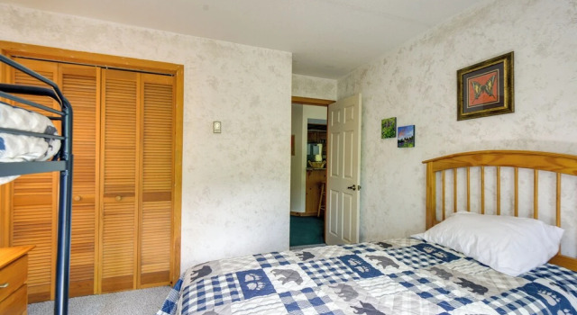 Апартаменты Well-appointed Lincoln Abode: Ski, Swim + Fish!